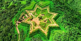 Sakleshpur - Manjarabad Fort - Hilltop Charm Wedding photography