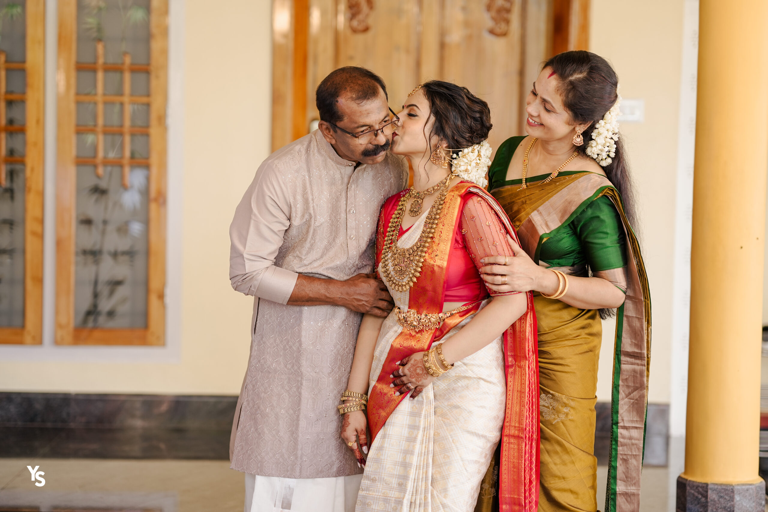 Kerala traditional wedding Destination wedding photography Intimate wedding photography best intimate wedding photography engagement photoshoot Pre wedding pre wedding photoshoot pre wedding photography wedding Photography wedding photography in kerala Top wedding photography in kerala top wedding photoography in kochi top wedding photography in india best wedding photography in india Best wedding photography in kerala best wedding photography in kochi